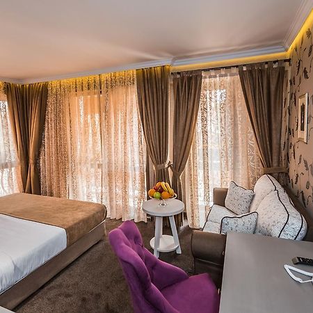 8 1/2 Art Guest House Plovdiv Chambre photo
