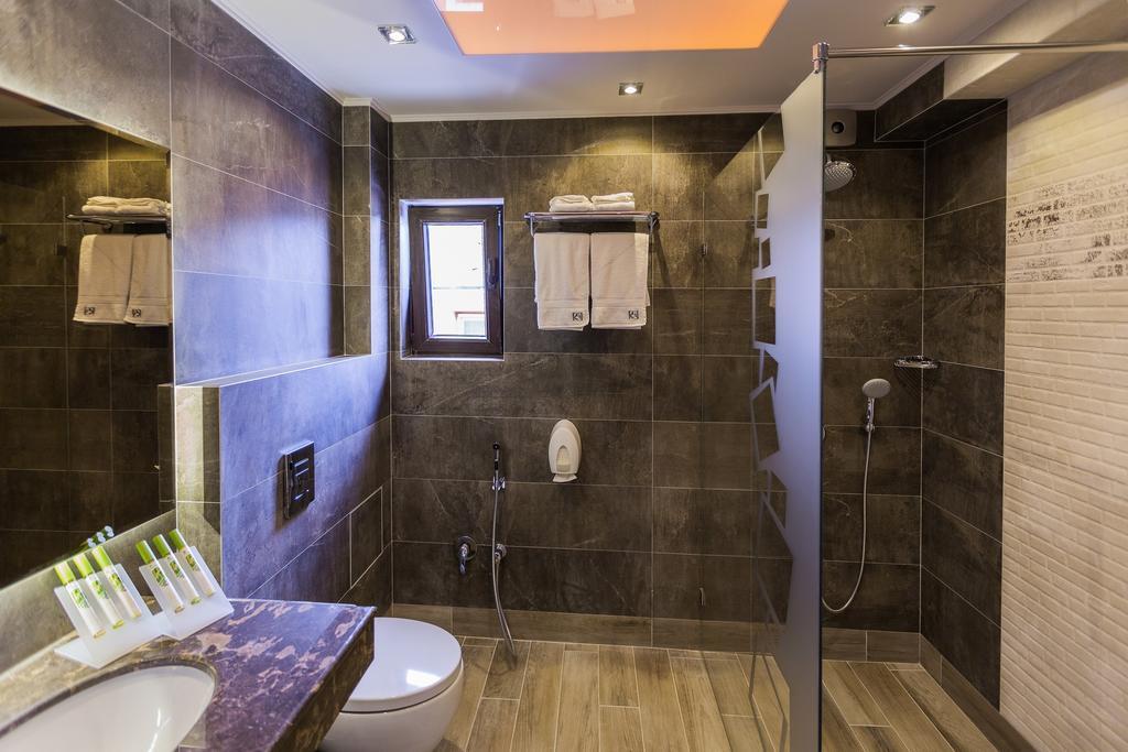 8 1/2 Art Guest House Plovdiv Chambre photo